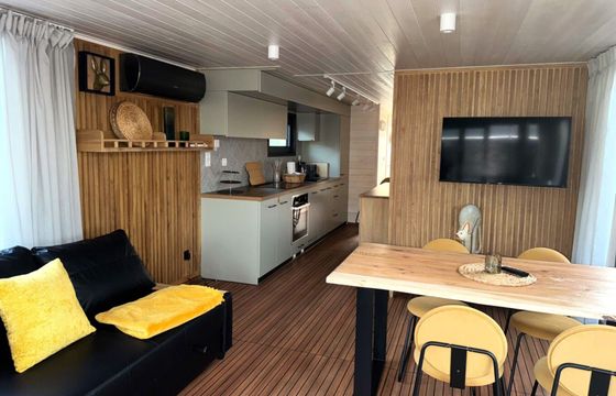Houseboat WOMA D13