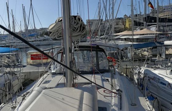 Sailboat Jeanneau Sun Odyssey 469 14.05m