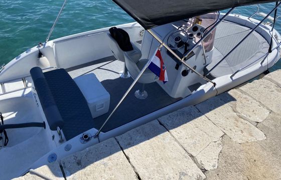 Motorboat Inmark Fisher 20 150hp