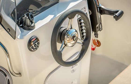 Boat without licence  Karel ITHACA 550 30hp