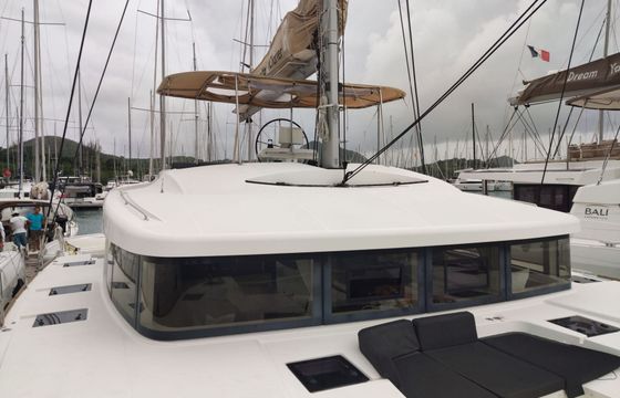 Catamaran Lagoon Lagoon 52 F with watermaker &amp; A/C - PLUS 15.84m