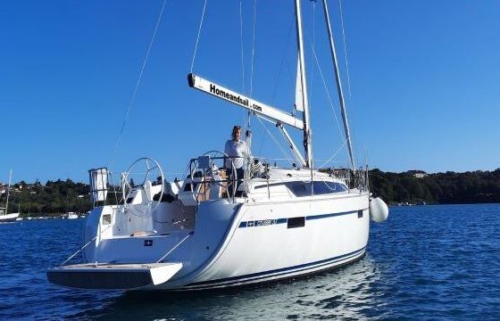 Sailboat Bavaria Cruiser 37 11.3m