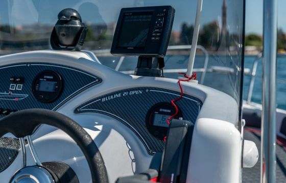 Motorboat Bluline 21 Open 150hp