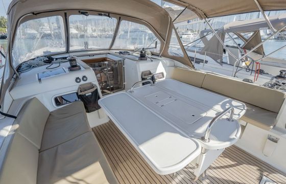 Sailboat Jeanneau Sun Odyssey 519 15.38m