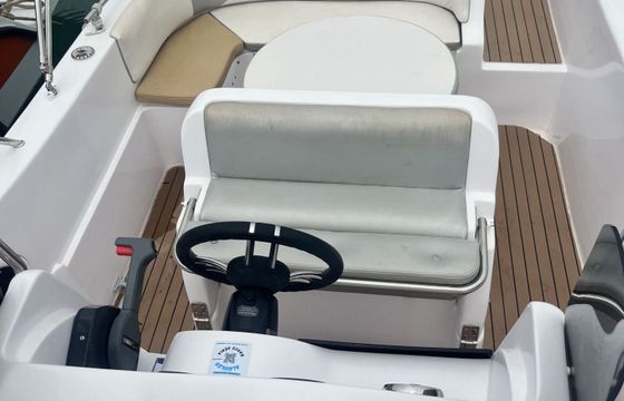 Motorboat BLULINE 21 OPEN 150hp