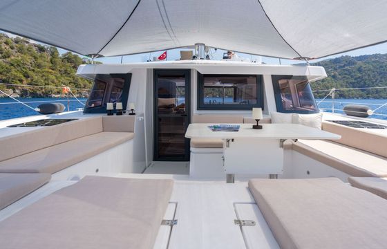 Catamaran Bali - Catana 4.6 Catamaran 14.5m