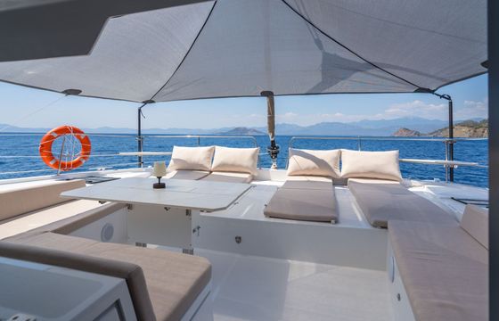 Catamaran Bali - Catana 4.6 Catamaran 14.5m