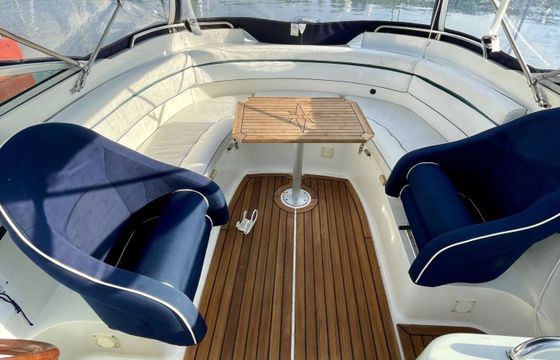 Motorboat Boat Rental boat@helle.cc 150hp