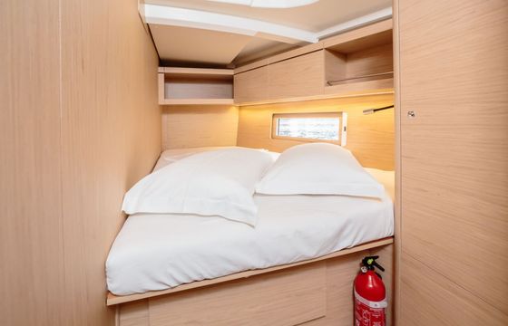 Sailboat Beneteau Oceanis 46.1 14.6m
