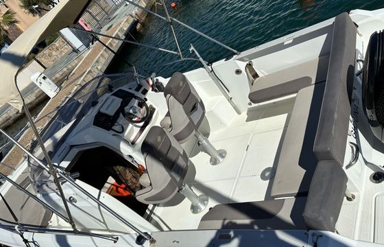 Motorboat Jeanneau Cap Camarat 755 Wa 250hp