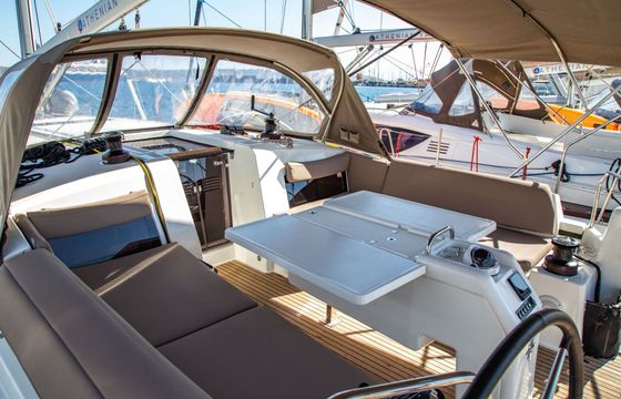 Sailboat Jeanneau Sun Odyssey 490 14.22m