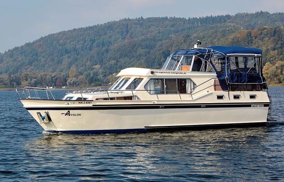 Houseboat Success 11 50 145hp