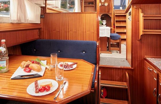 Houseboat Success 11 50 145hp