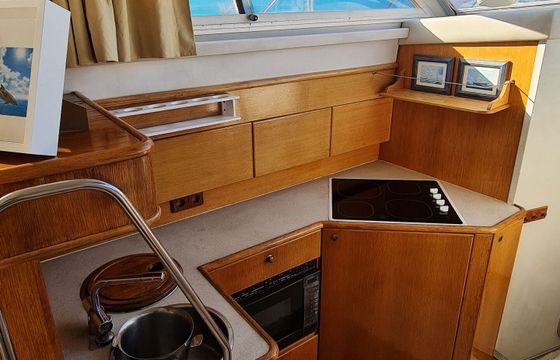 Motorboat PRINCESS 368 600hp