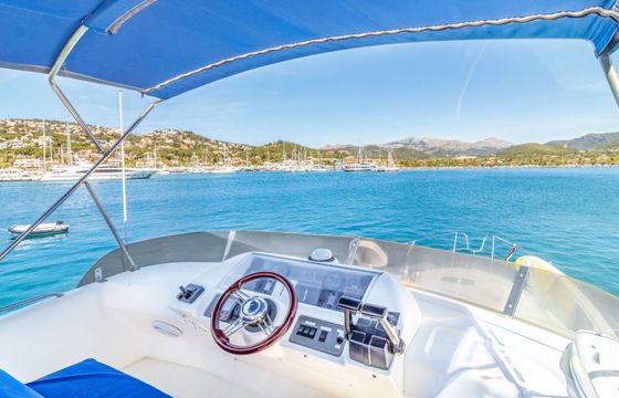 Motorboat PRINCESS 368 600hp