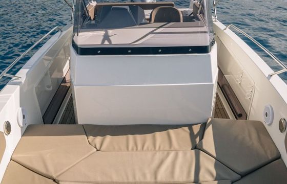 Motorboat Atlantic marine 750 250hp