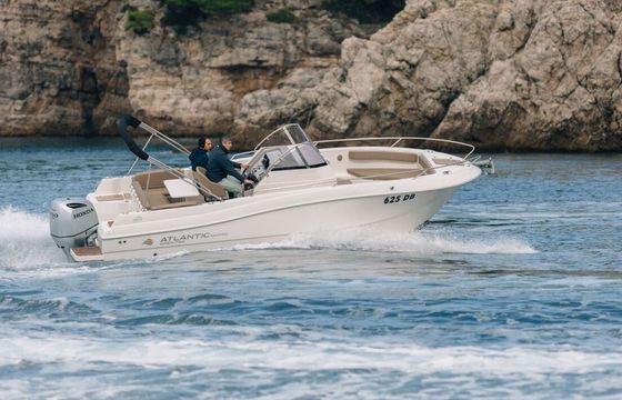 Motorboat Atlantic marine 750 250hp