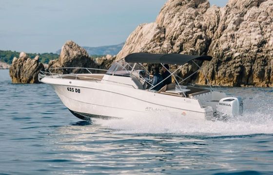 Motorboat Atlantic marine 750 250hp