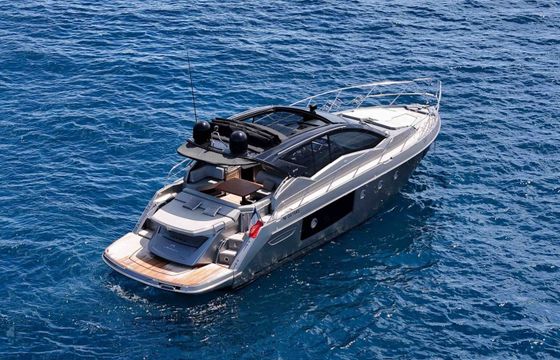 Motor yacht Cranchi M44 800hp