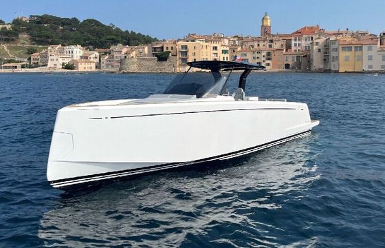 Motorboat PARDO YACHTS 38 760hp