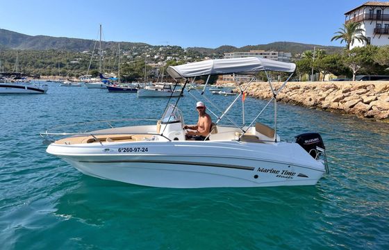 Boat without licence  AM YATCH Marine time 560 15hp