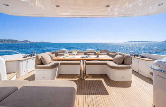 Motor yacht Princess V78 1800hp