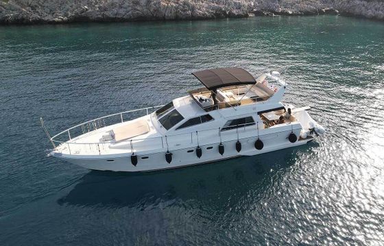 Motor yacht Ferretti Altura 52s 1300hp