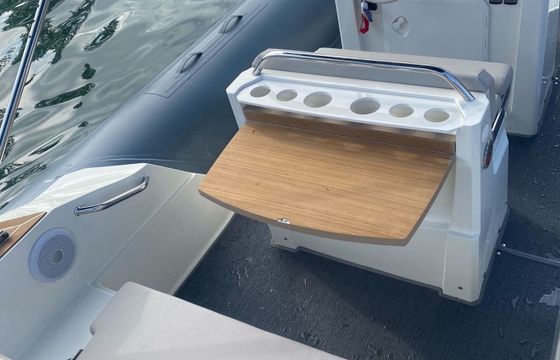 RIB Capelli Tempest 700 Prestige