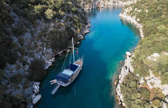Gulet Traditional Gulet with a capacity of 8 people Ketch 19m