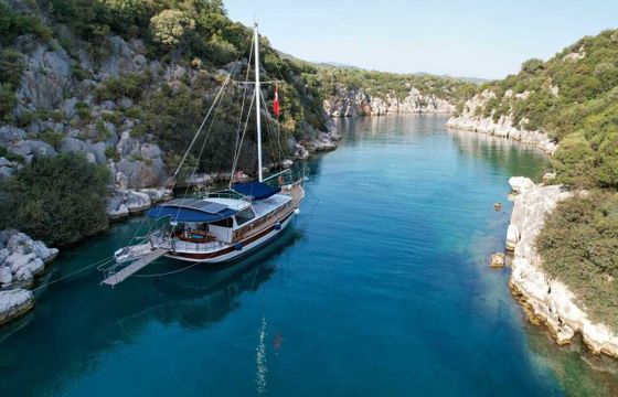 Gulet Traditional Gulet with a capacity of 8 people Ketch 19m