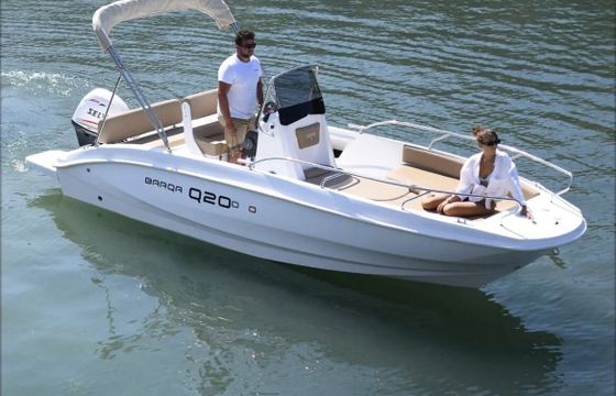 Motorboat Barqa Q20 100hp