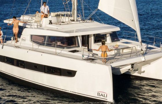 Catamaran Bali 4.8 15m