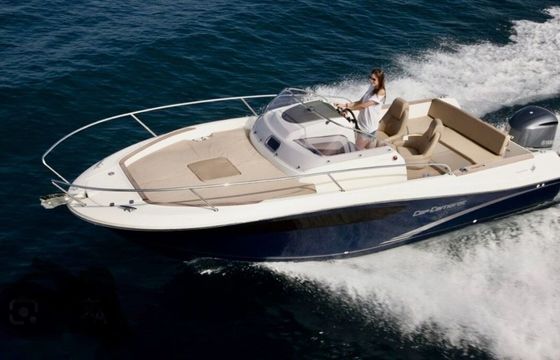 Motorboat Jeanneau Cap Camarat 7.55 250hp