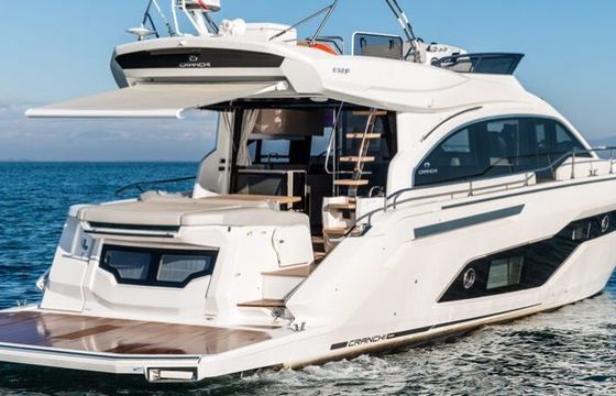 Motorboat Cranchi F52 FLY 1400hp