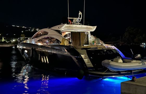 Motorboat Sunseeker Predator 64 2200hp
