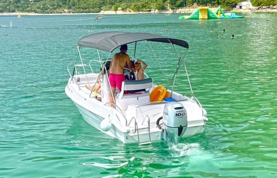 Motorboat BluLine 19Ft Open 100hp