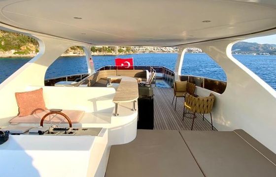 Motor yacht Custom Built Custom 2400hp