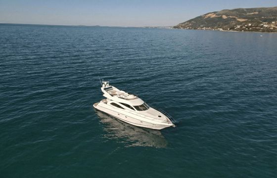 Motor yacht Sunseeker 56 Manhattan 800hp