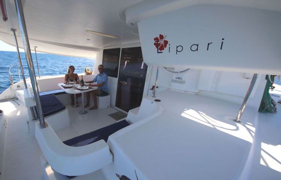 Catamaran Fountaine Pajot 41 11m
