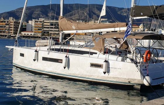 Sailboat Jeanneau Sun Odyssey 410 12.35m