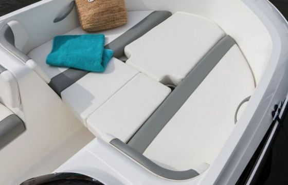 Boat without licence  BAYLINER E5 15hp