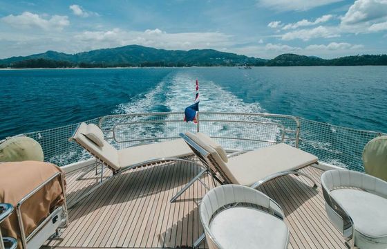 Motor yacht Monte Carlo Yachts Monte Carlo Yachts 86 3600hp