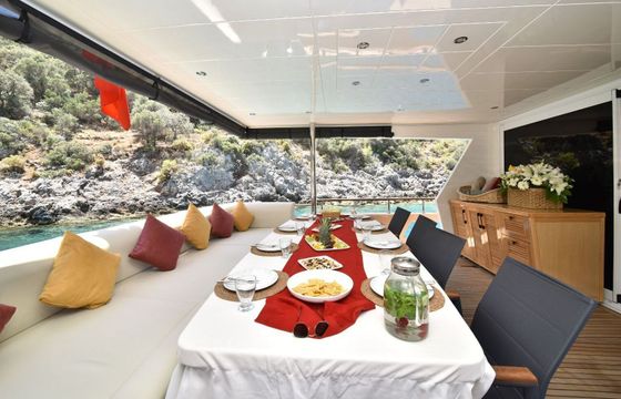 Motor yacht Custom built trawler with capacity of 8 people 2024