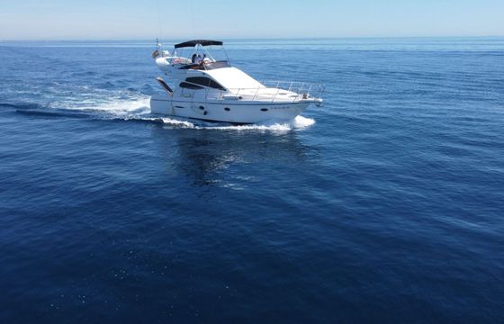 Motor yacht DOQUEVE MAJESTIC 420
