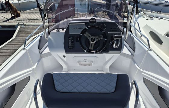 Motorboat Salpa SUN 6 115hp