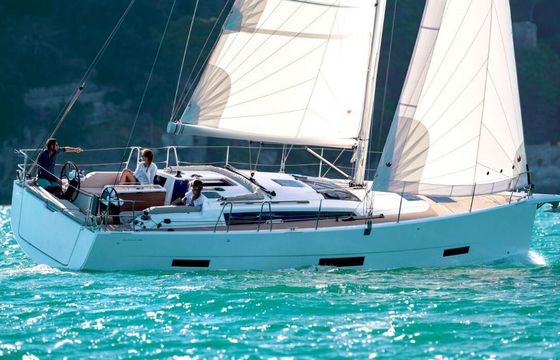 Sailboat Dufour Dufour 390 Grand Large 11m
