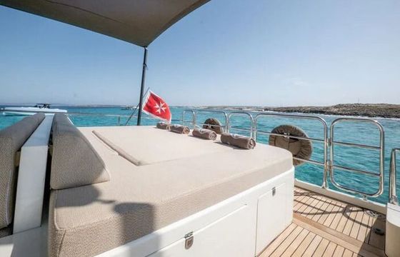 Motor yacht Leopard 90 4000hp