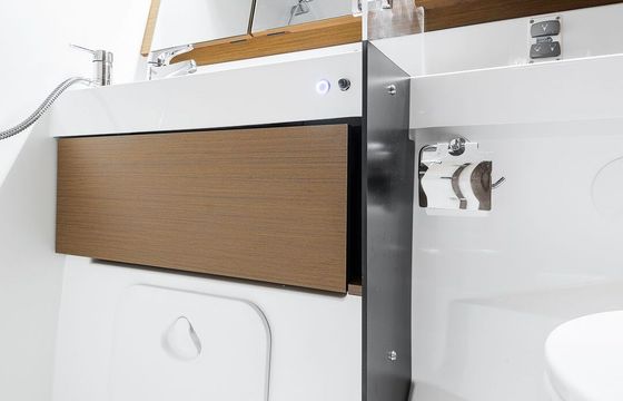 Sailboat Jeanneau Sun Odyssey 410 12m