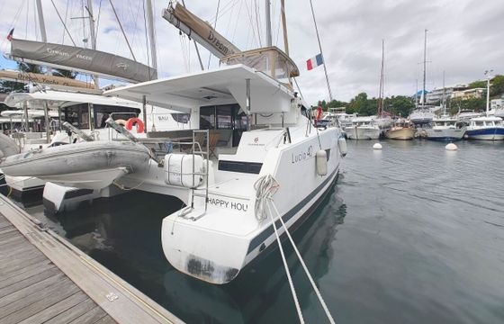 Catamaran Fountaine Pajot Lucia 40 11.73m