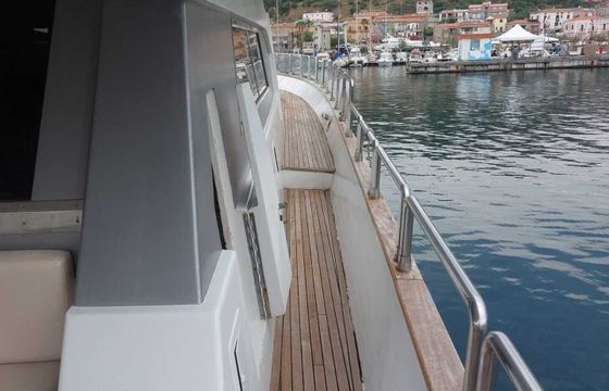 Motor yacht Cantieri di Pisa Akhr 22 2200hp